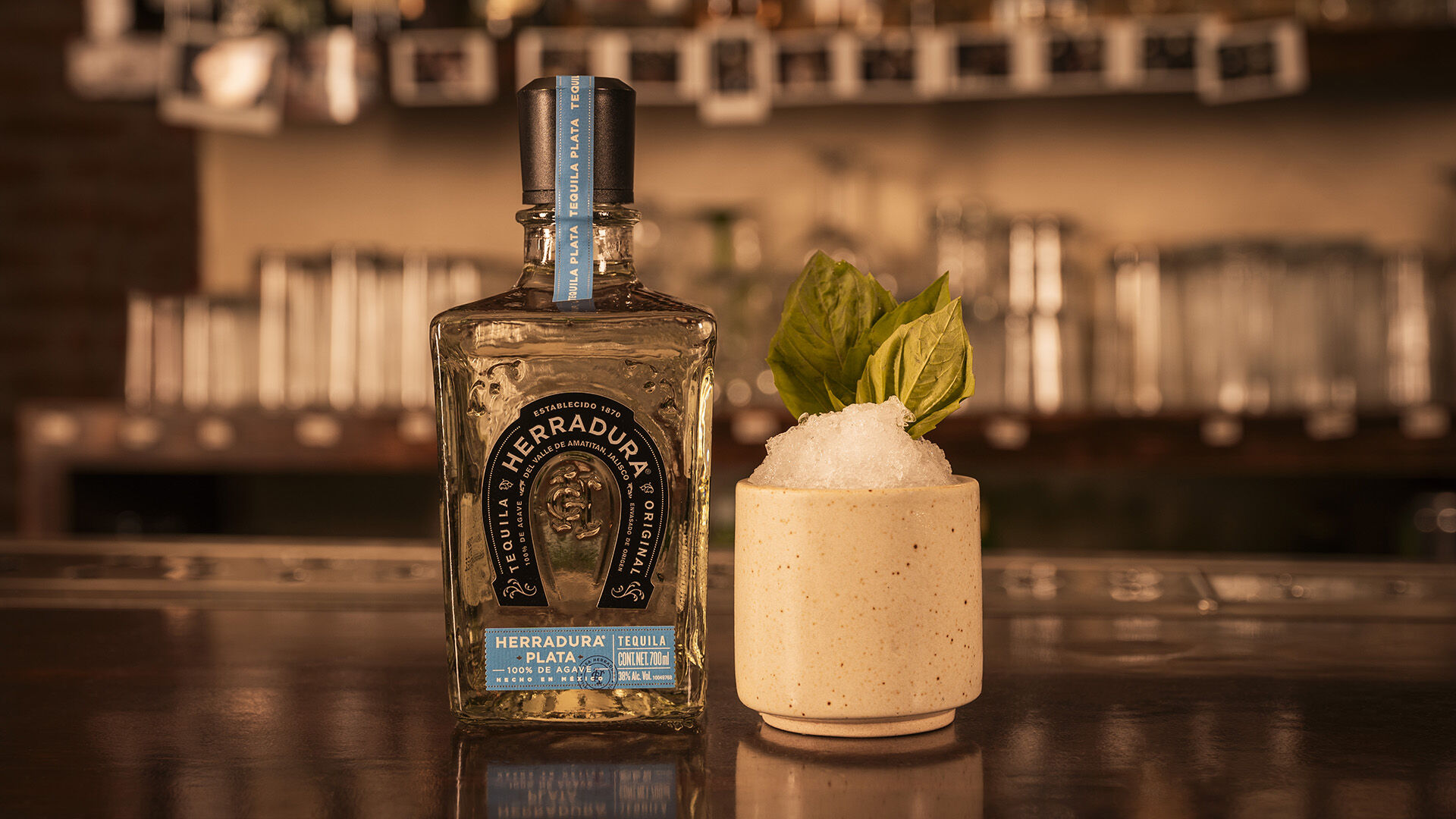 Top 5 tequilas blancos para coctelería rápida